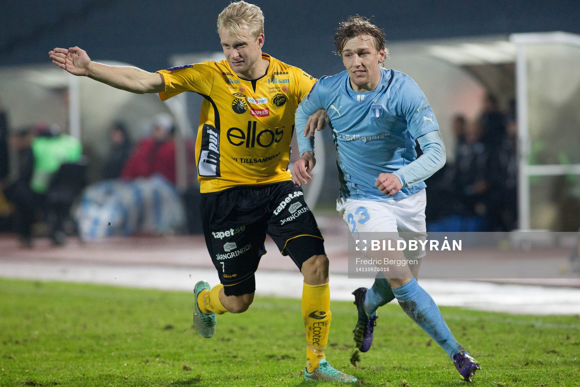Elfsborgs Johan Larsson och Malmö FFs Emil Forsberg