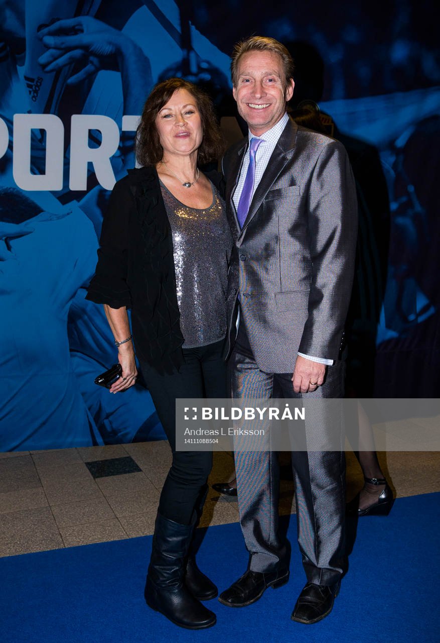 Tomas Dennerby med sällskap under Fotbollsgalan den 10 november 2014 i Stockholm. 