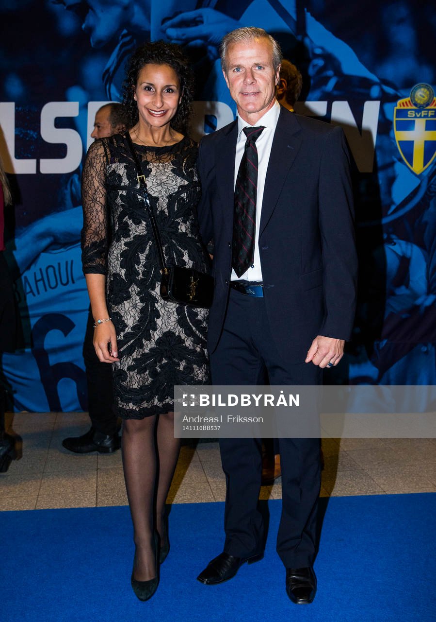 Roland Nilsson med sällskap under Fotbollsgalan den 10 november 2014 i Stockholm. 