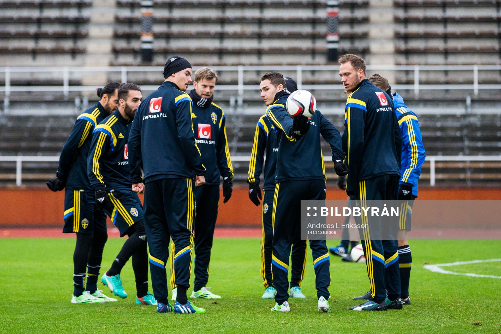 Sveriges Erkan Zengin, Jimmy Durmaz, Mikael Lustig , Mikael