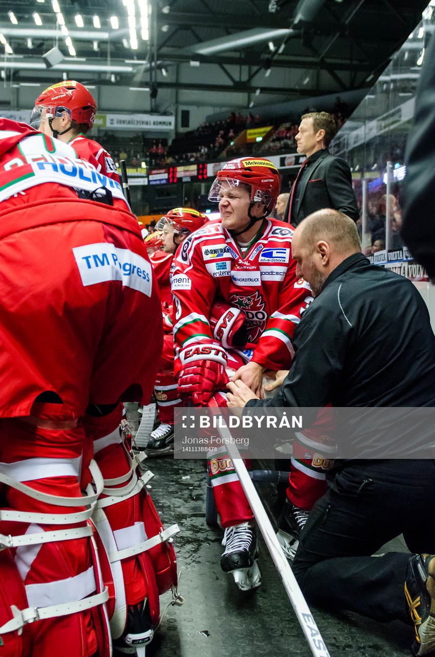 Modos Joonas Lehtivuori skadade sitt knä så illa