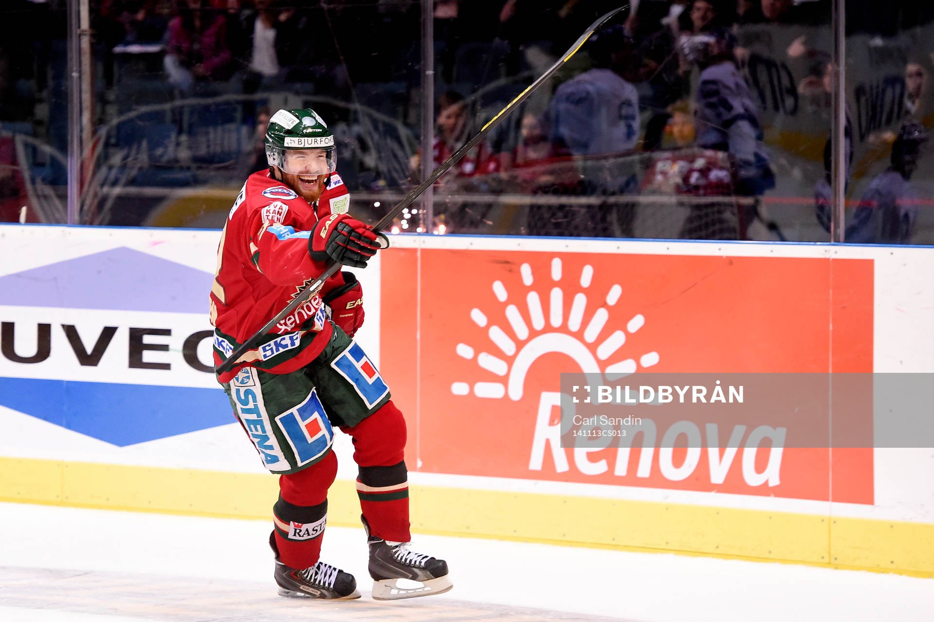 Frölundas Robin Figren firar