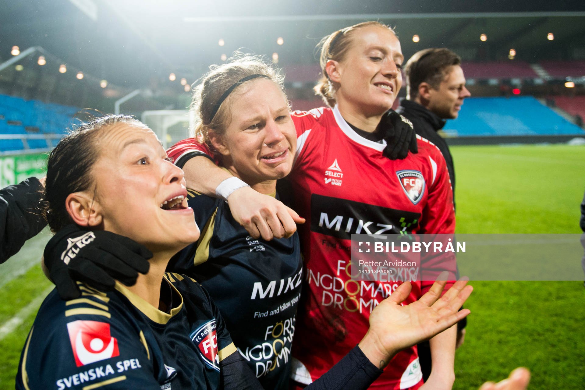 Rosengårds Alexandra Riley och målvakt Kathrin Längert