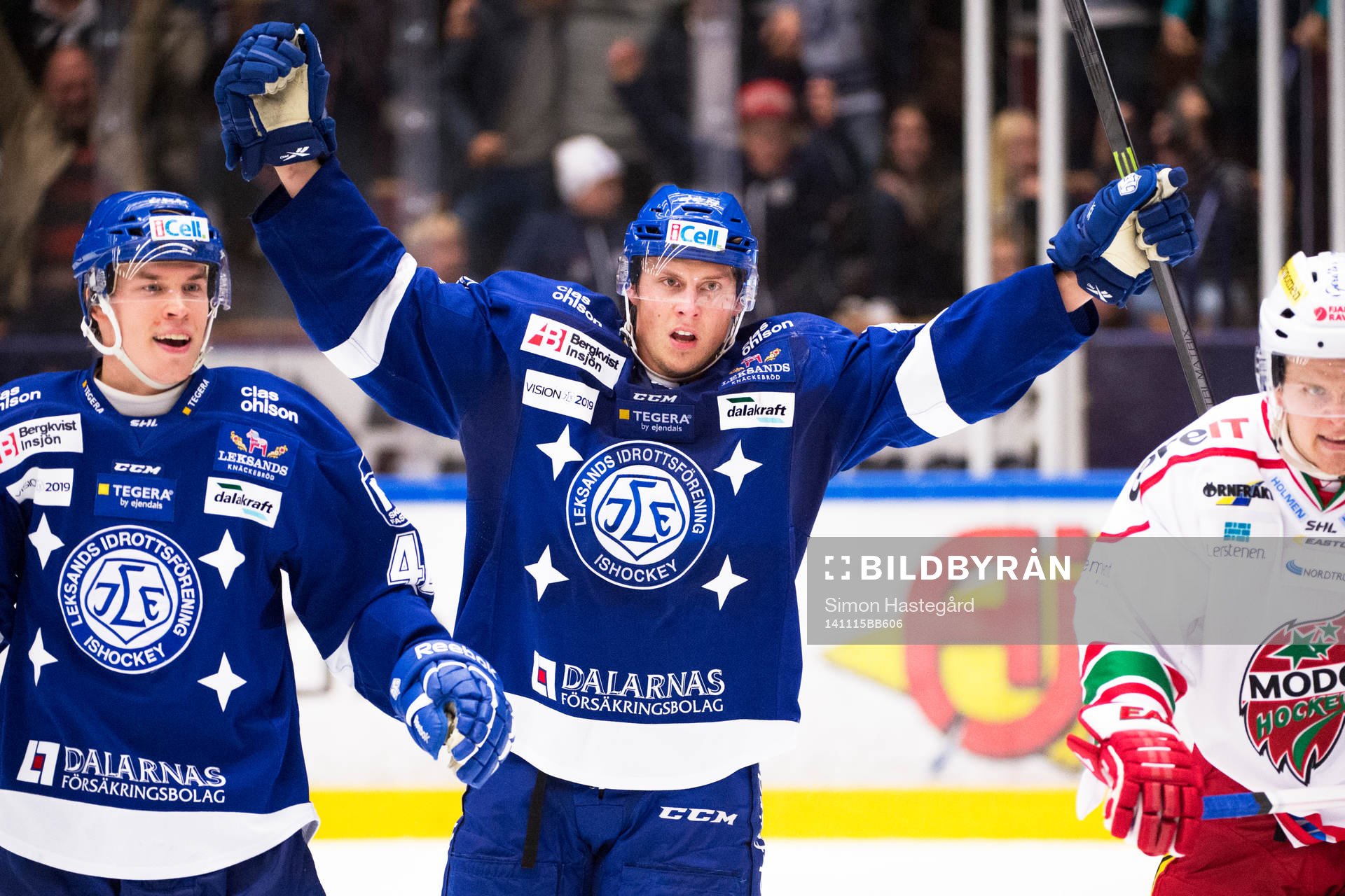 Leksands Tomi Sallinen och David Åslin jublar