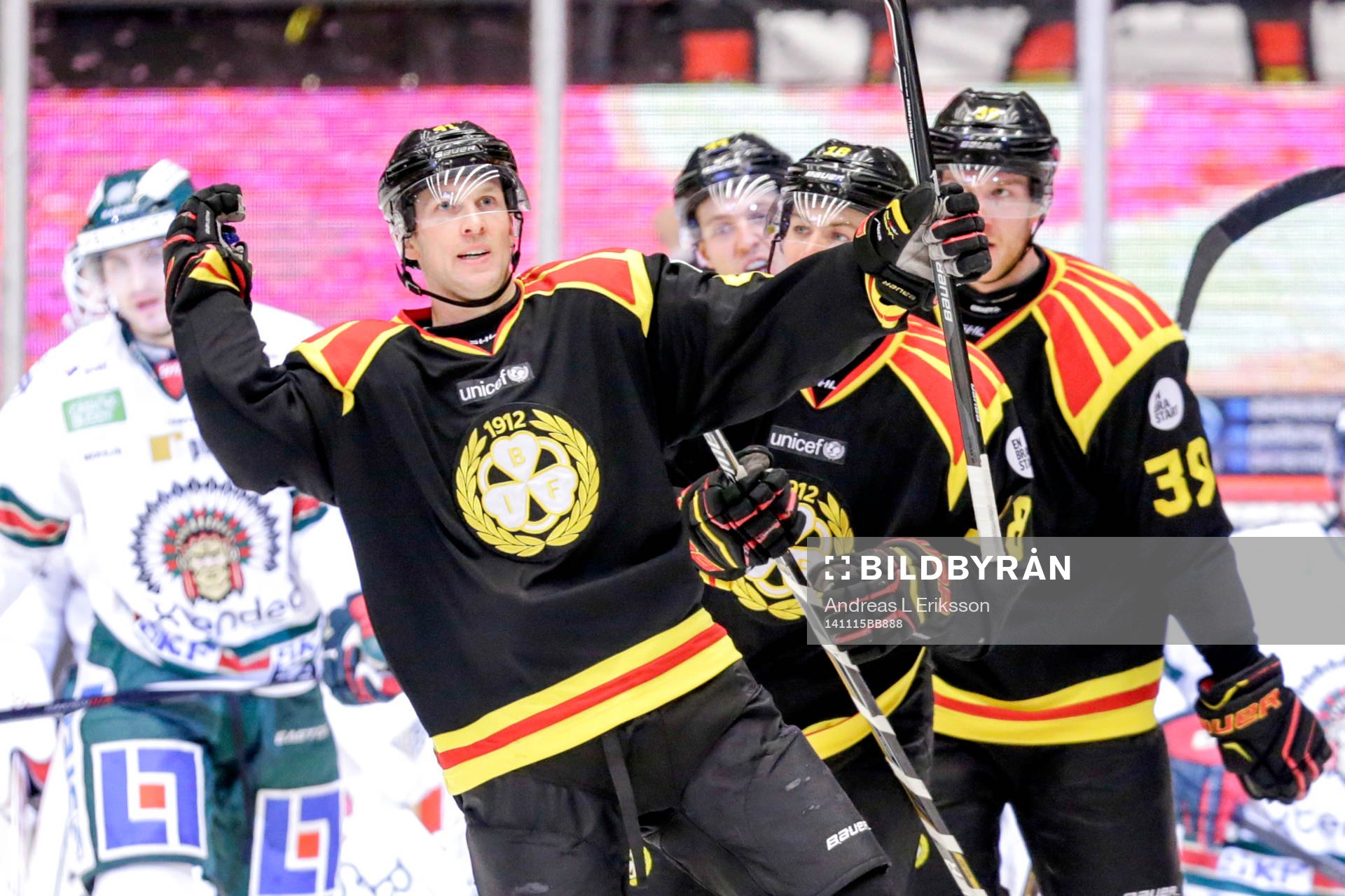 Brynäs Greg Scott jublar