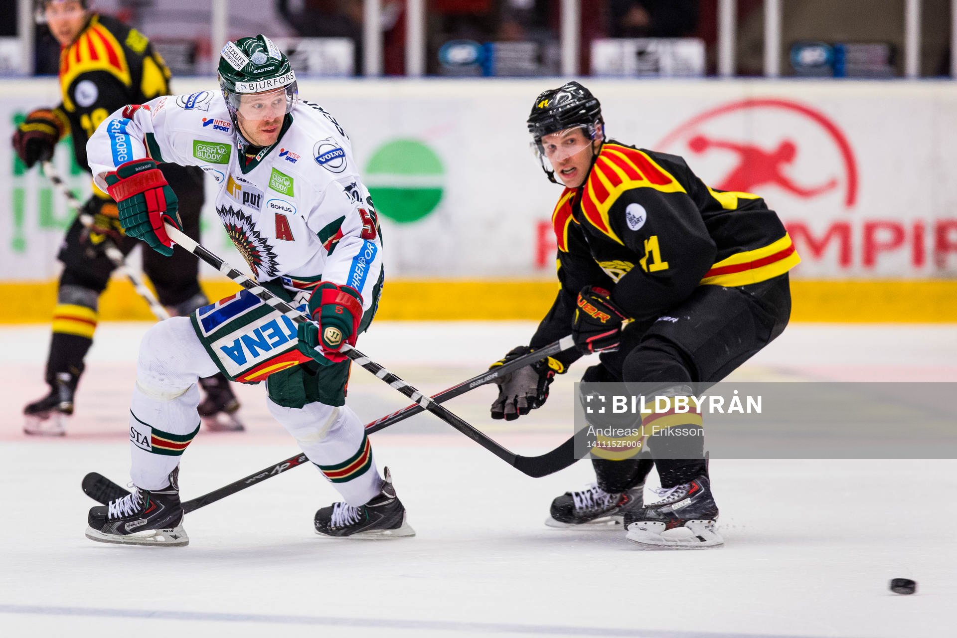 Frölundas Christian Bäckman och Brynäs Greg Scott