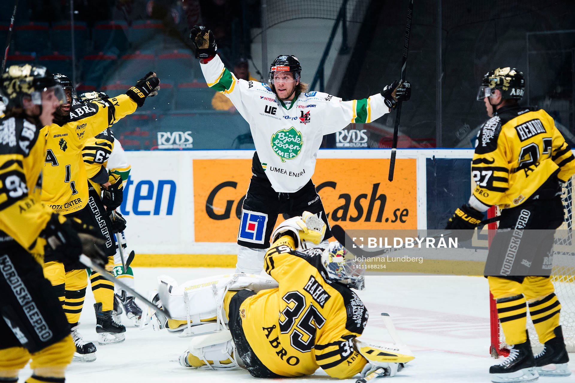 Björklövens William Quist jublar