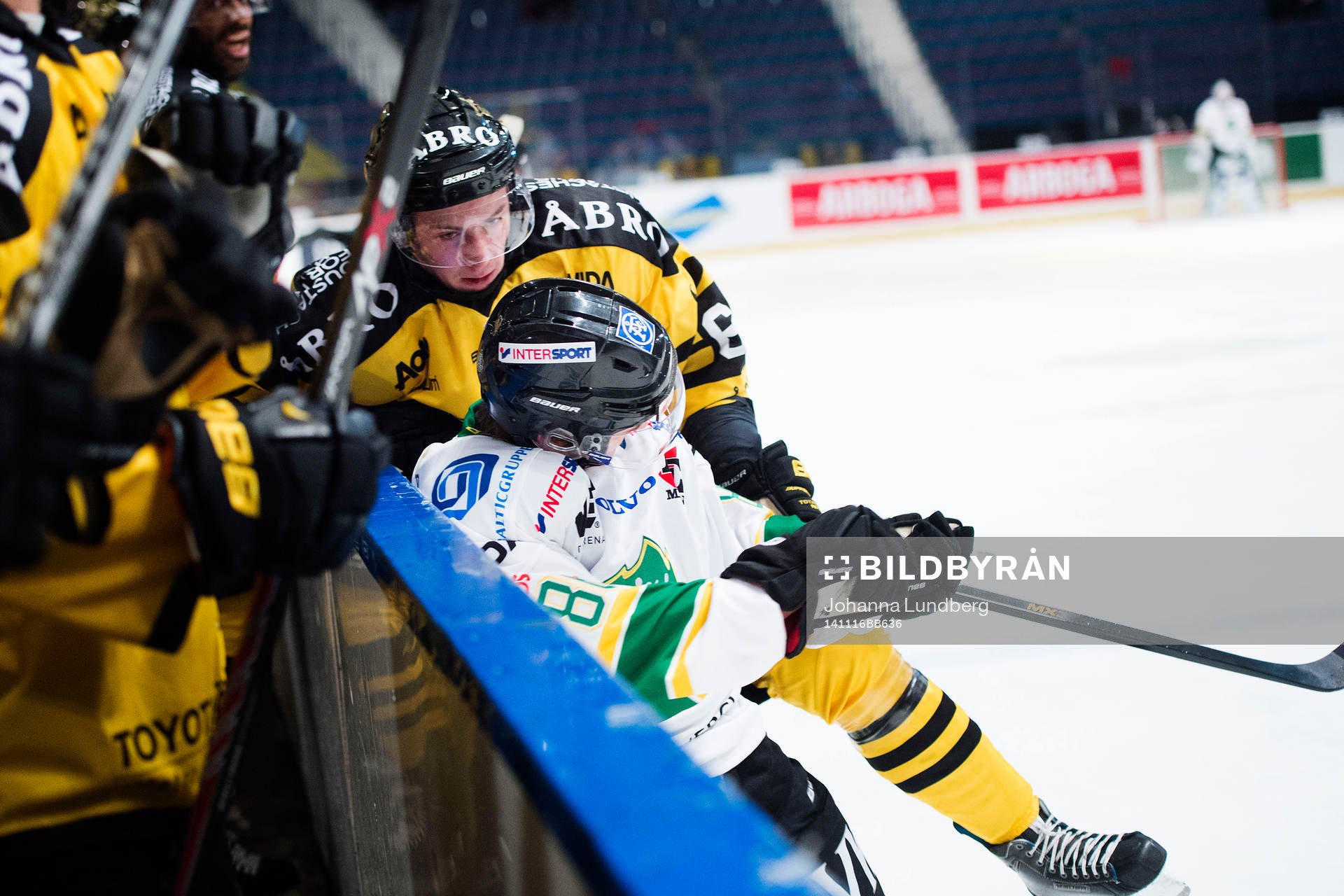 s Martin Ahnelöv och Björklövens Tommy Wargh