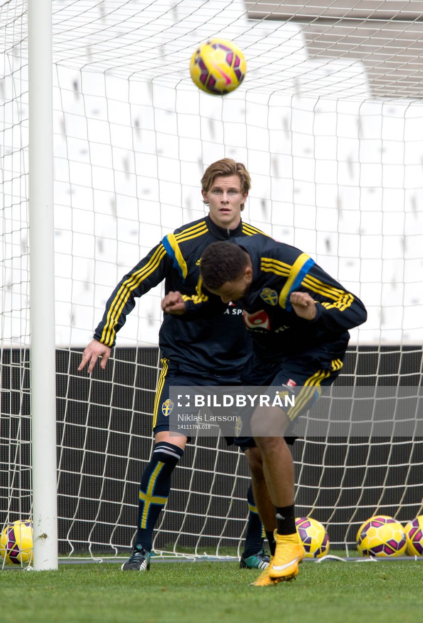 Sveriges Emil Krafth