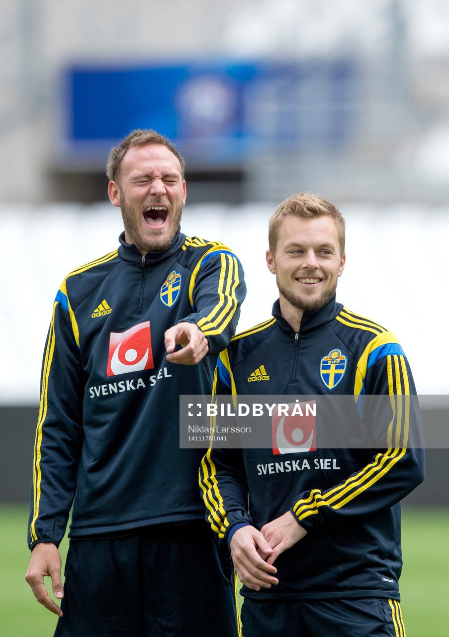 Sveriges Andreas Granqvist och Sebastian Larsson