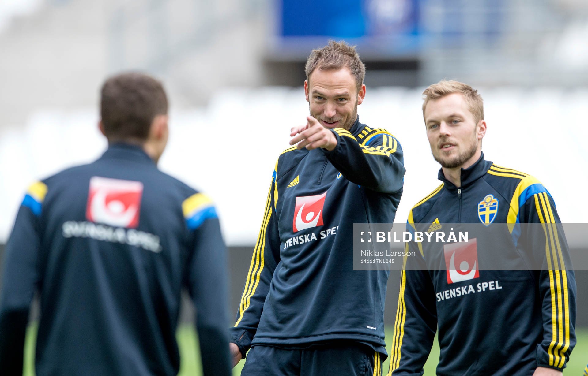 Sveriges Andreas Granqvist och Sebastian Larsson