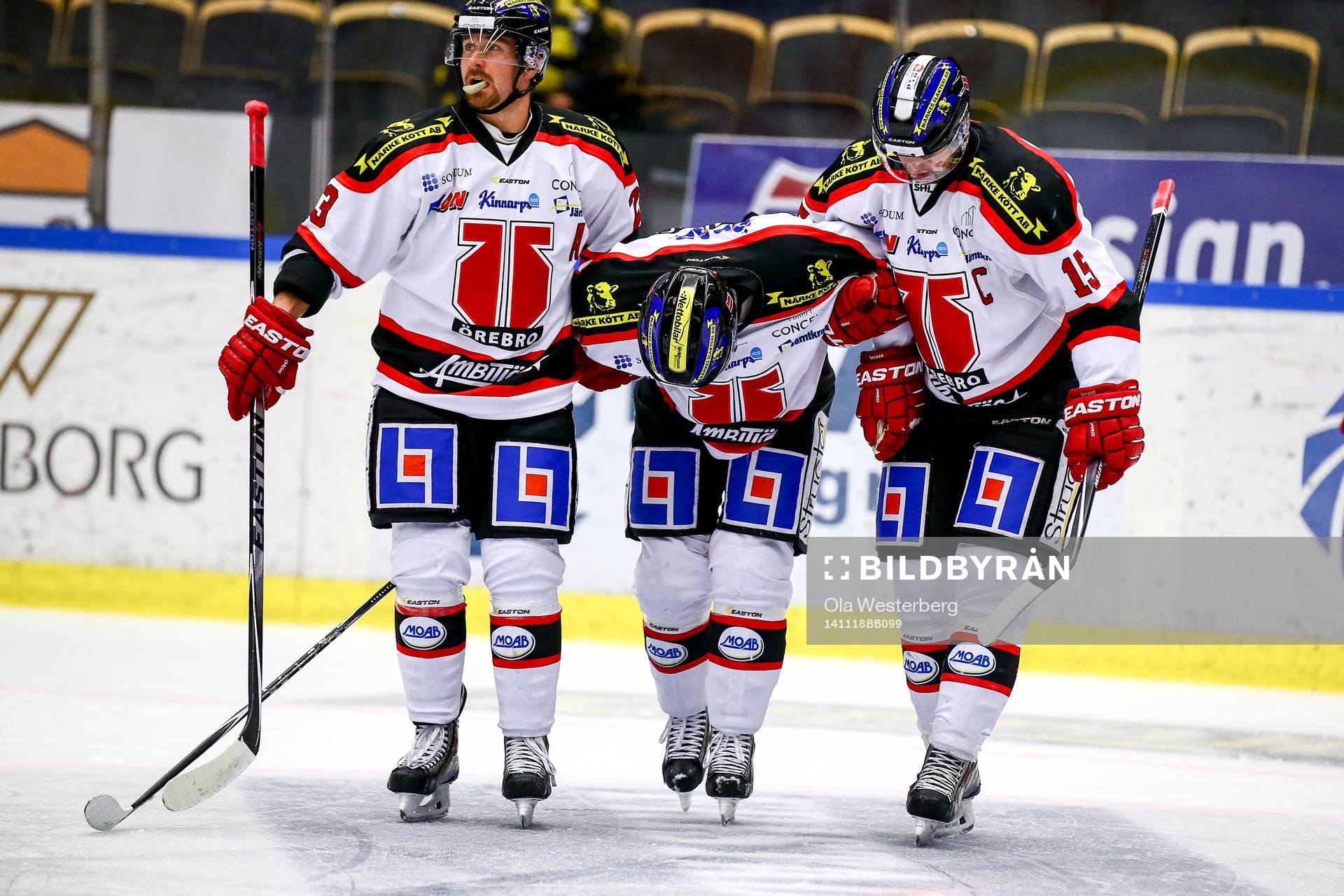 Örebros Johan Wiklander skadar sig