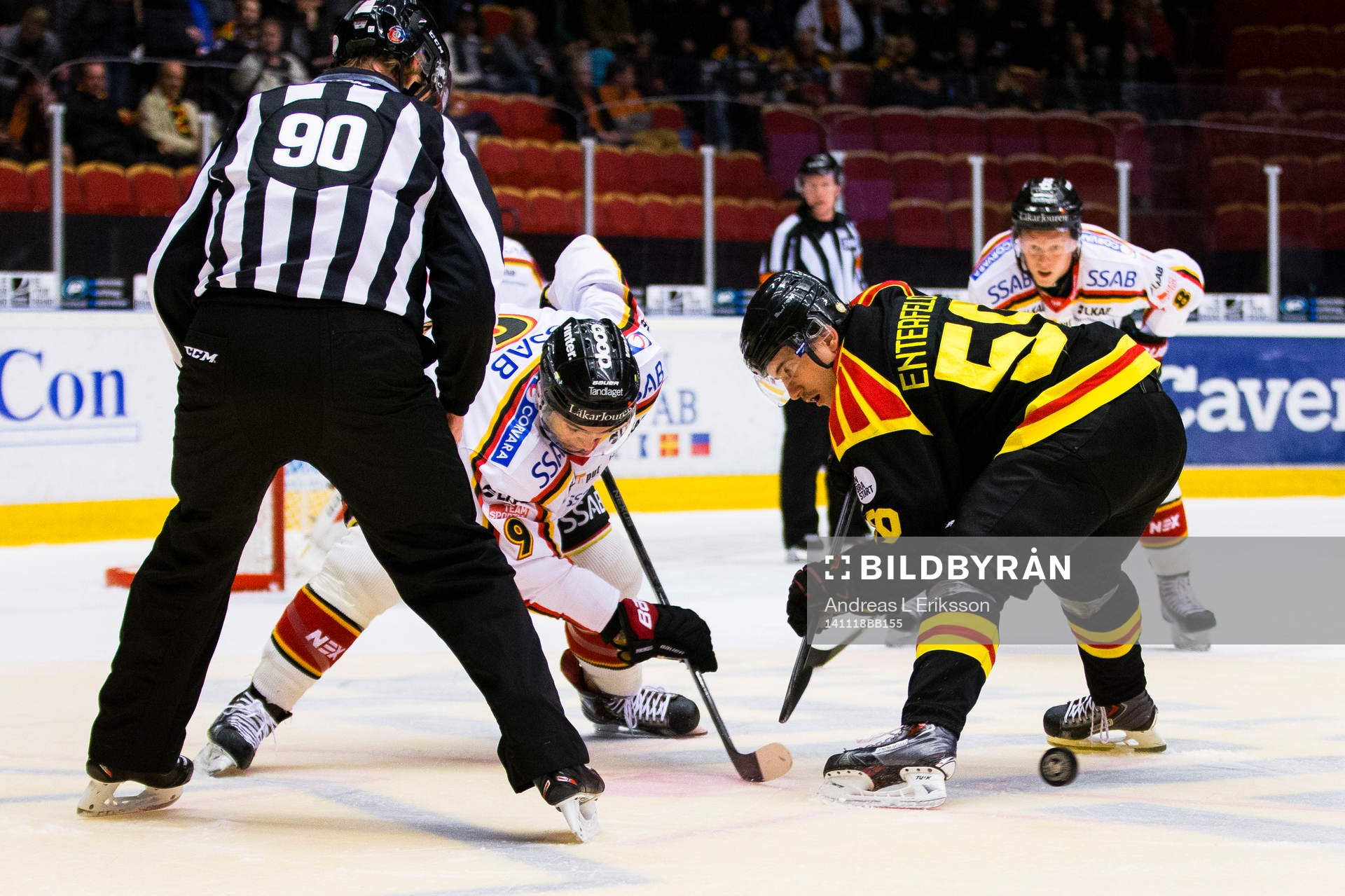 Luleås Johan Forsberg och Sebastian Enterfeldt tekar