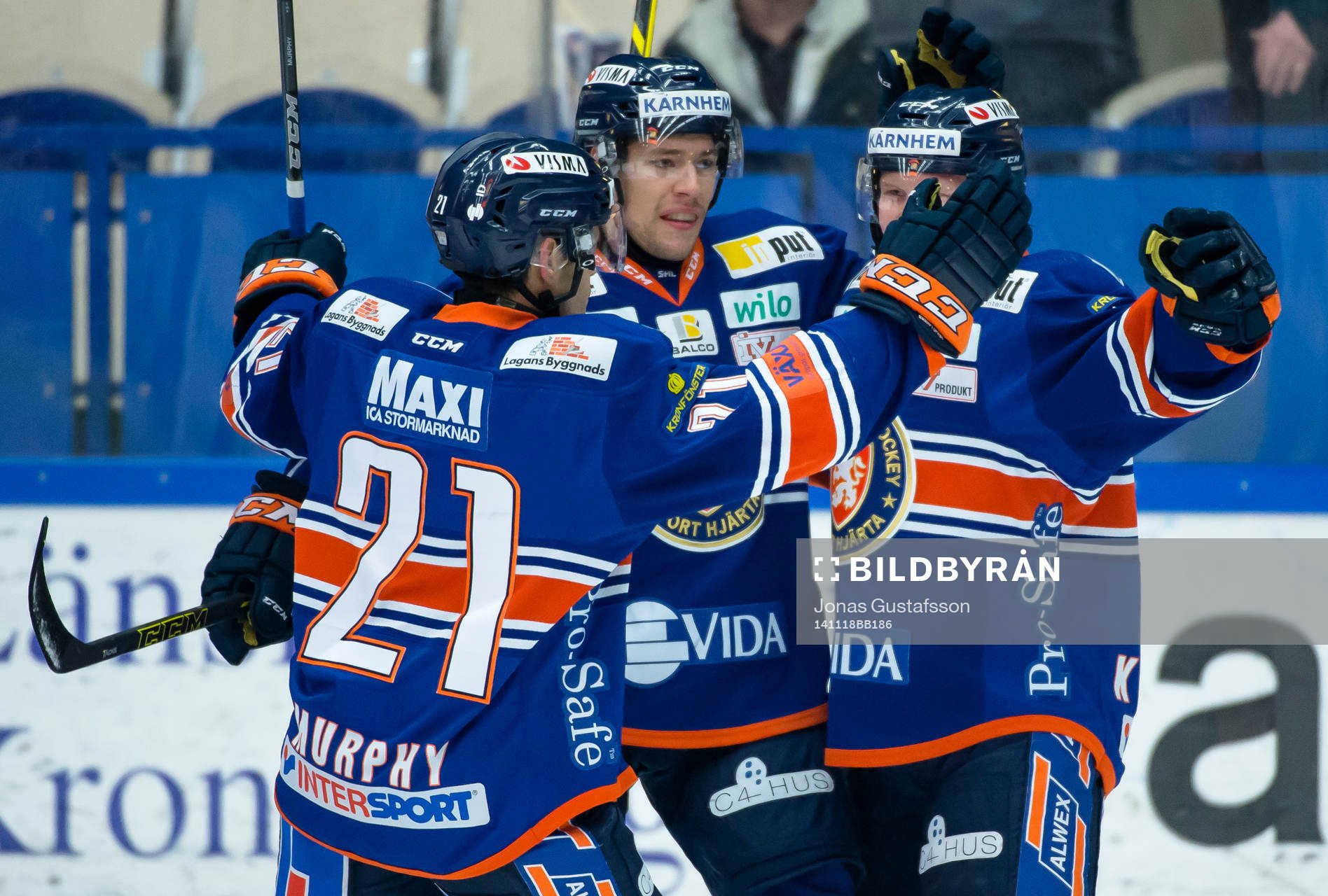 Växjös spelare jublar