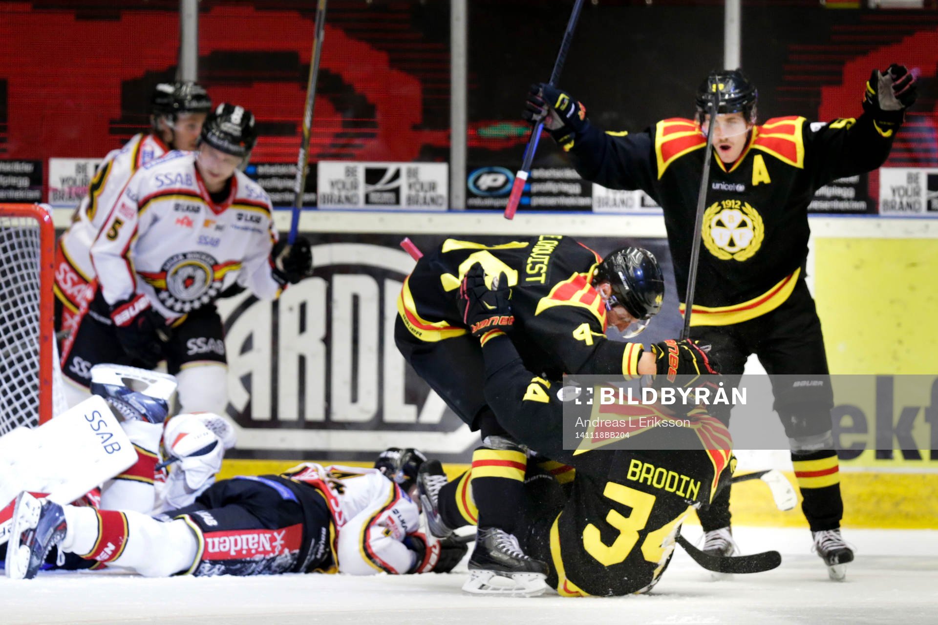 Brynäs Daniel Brodin jublar