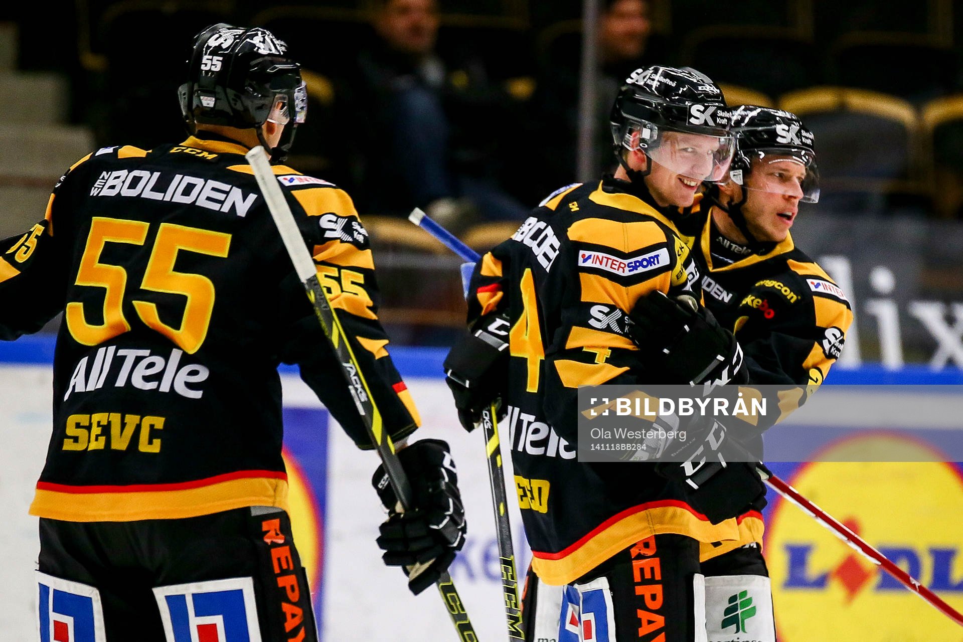 Skellefteås Tim Heed jublar