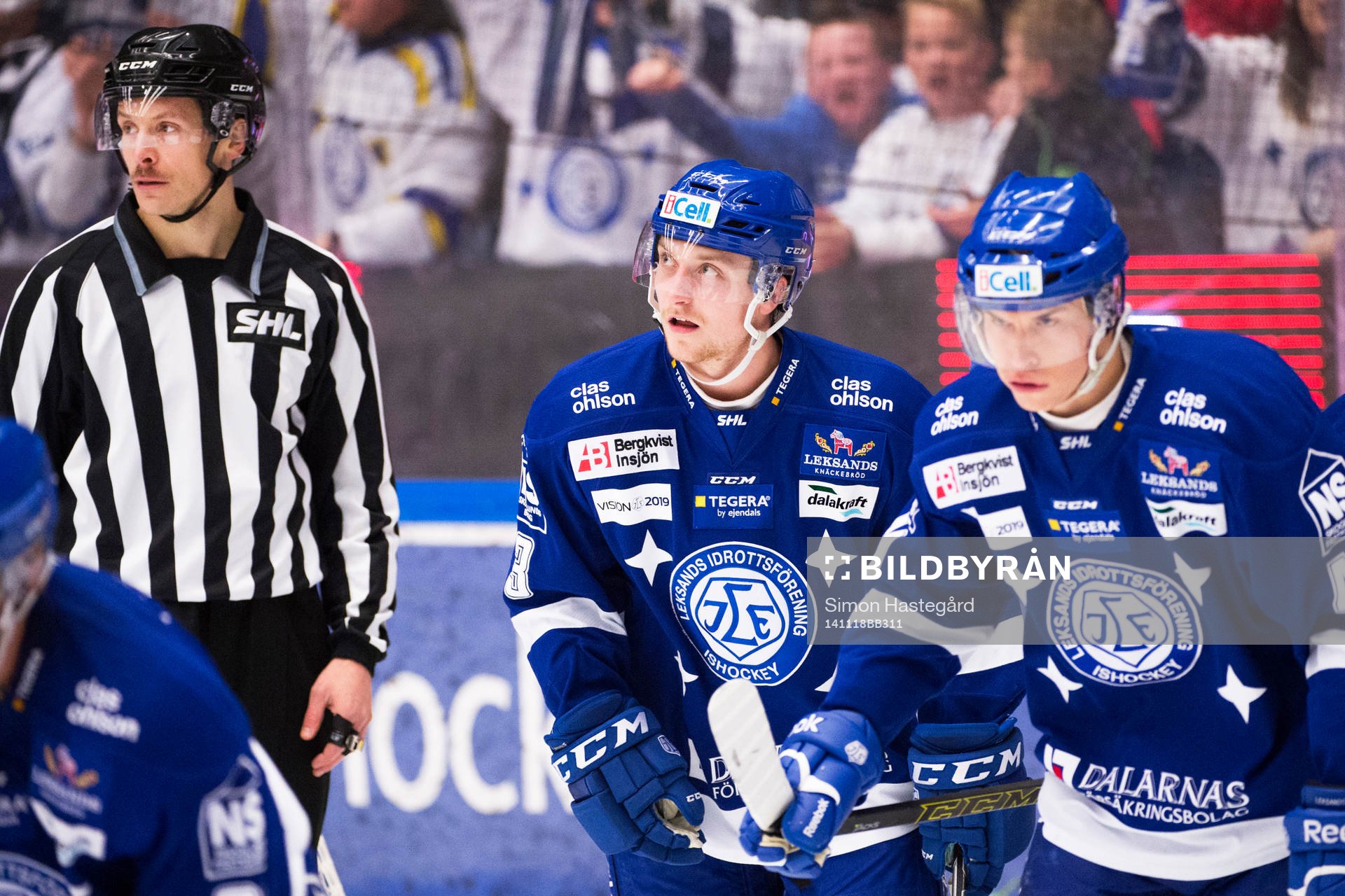 Leksands Linus Hultström och Tomi Sallinen jublar