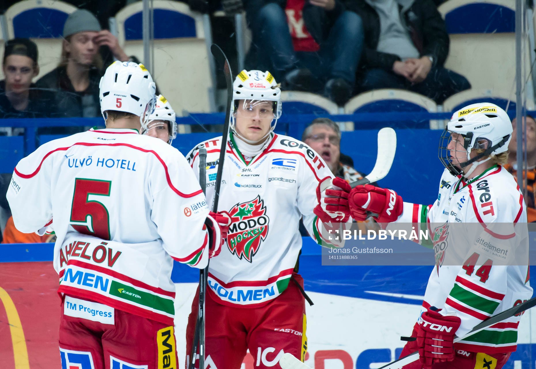Modos Simon Önerud har gjort 1-3
