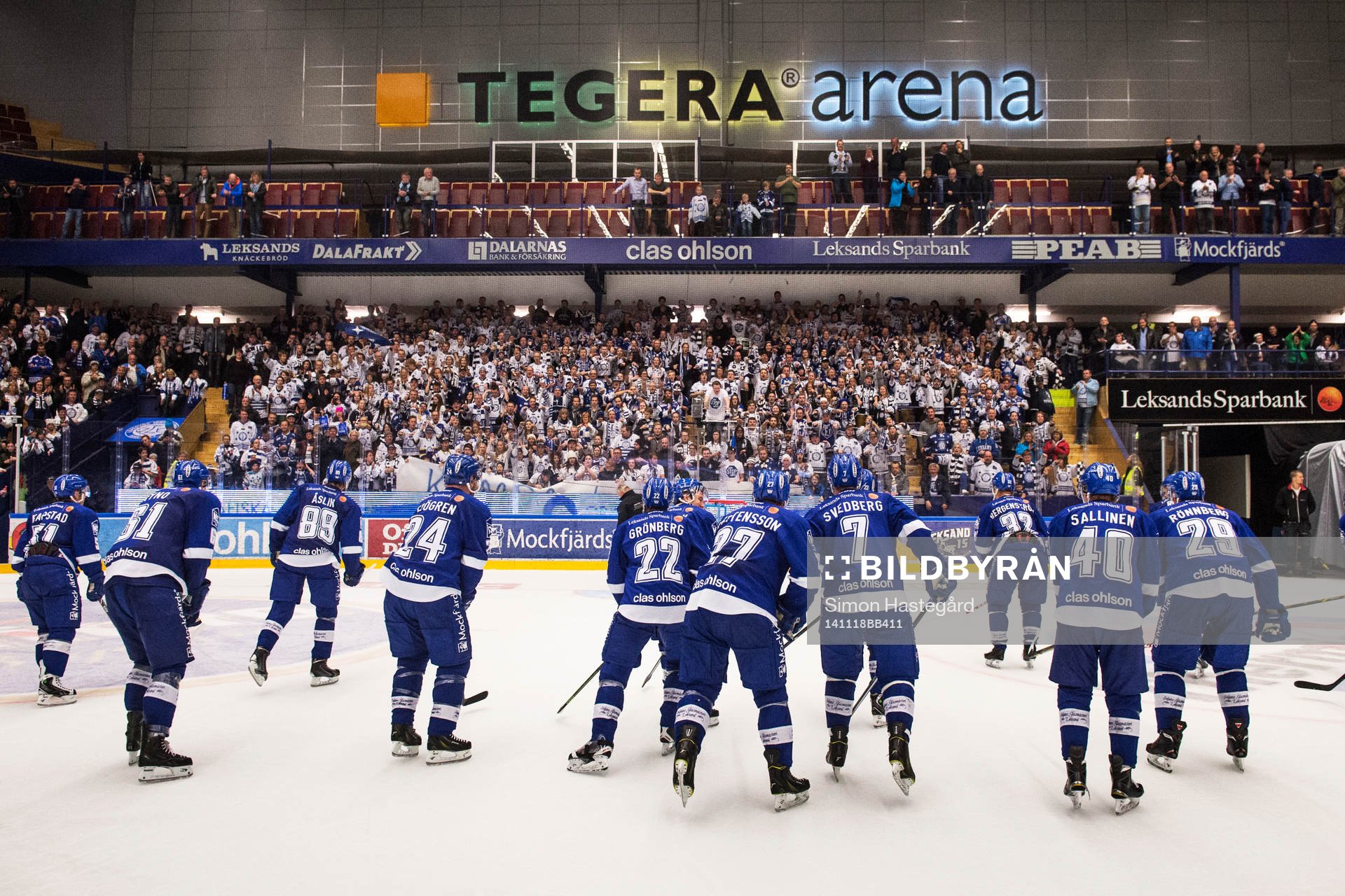 Leksands spelare jublar