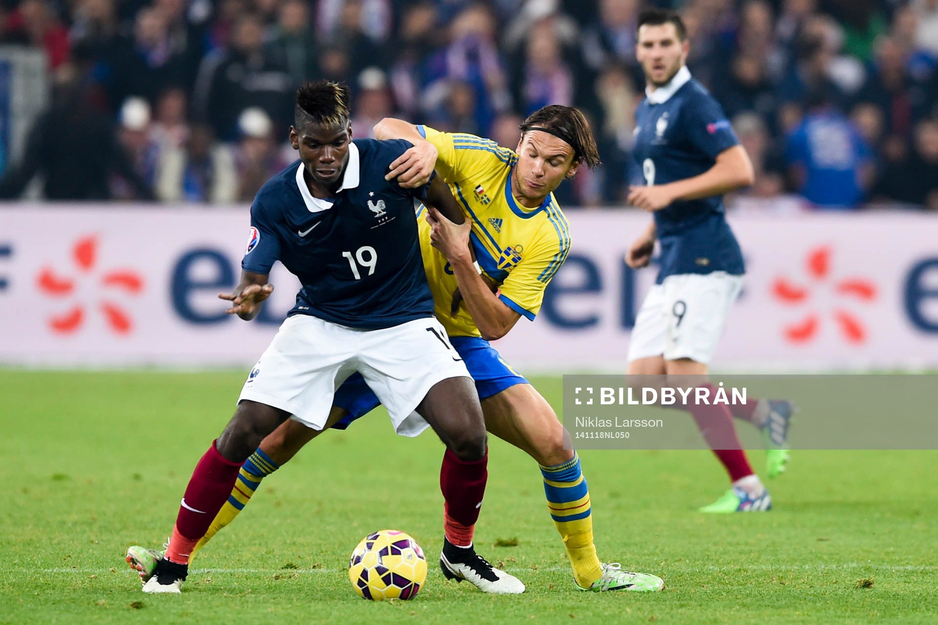 Frankrikes Paul Pogba och Sveriges Albin Ekdal
