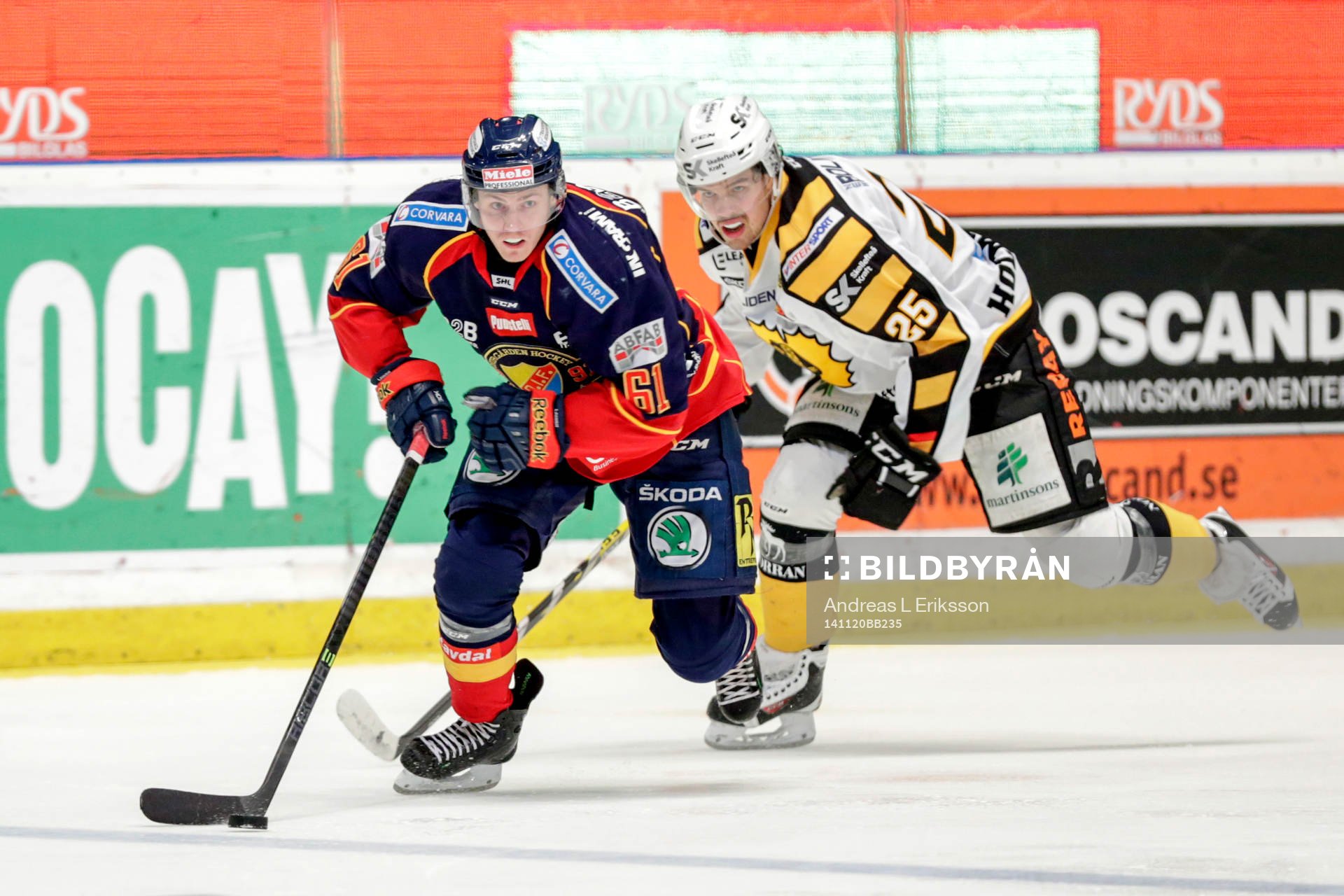 Djurgårdens Markus Ljungh och Skellefteås Axel Holmström