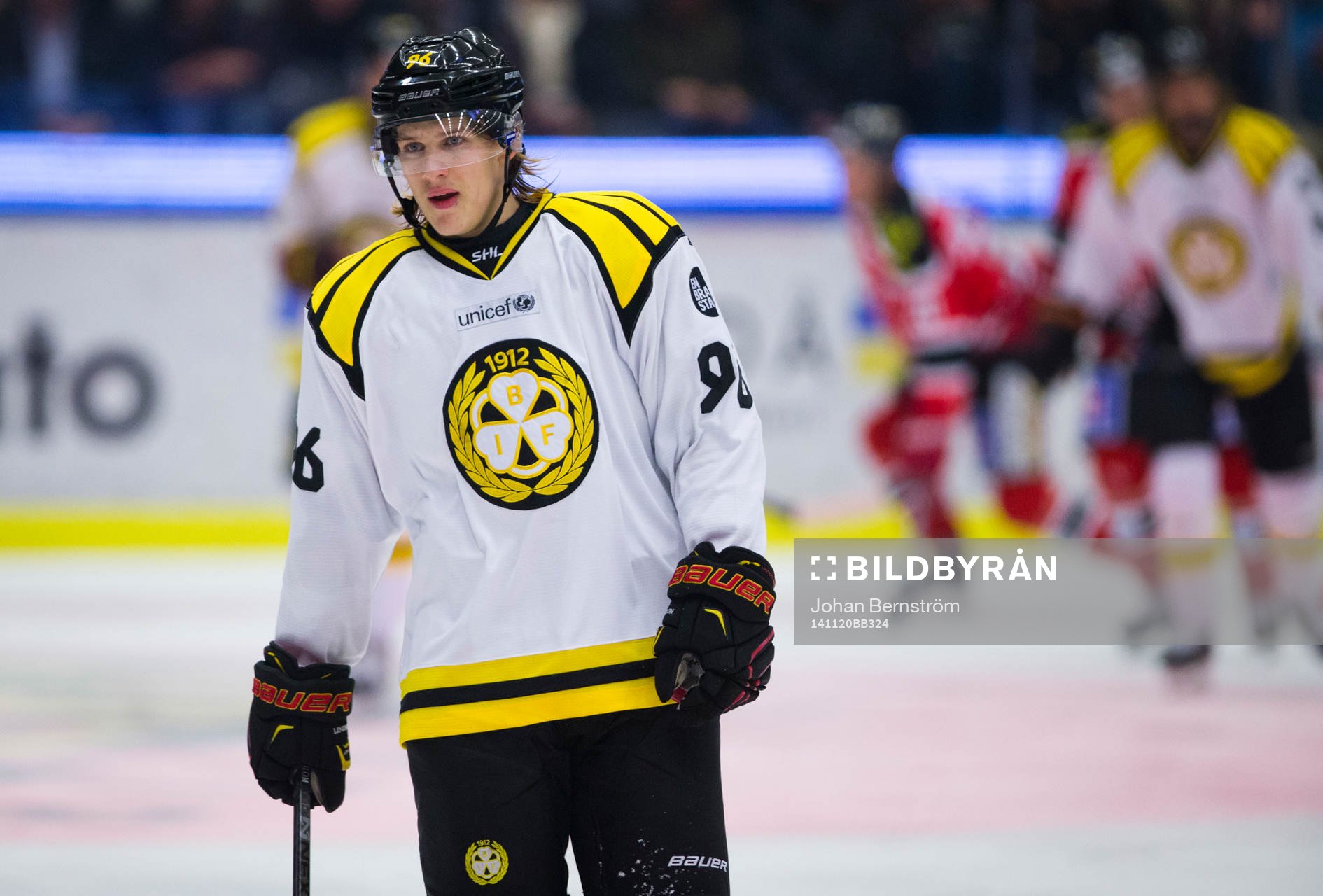Brynäs Oskar Lindblom deppar
