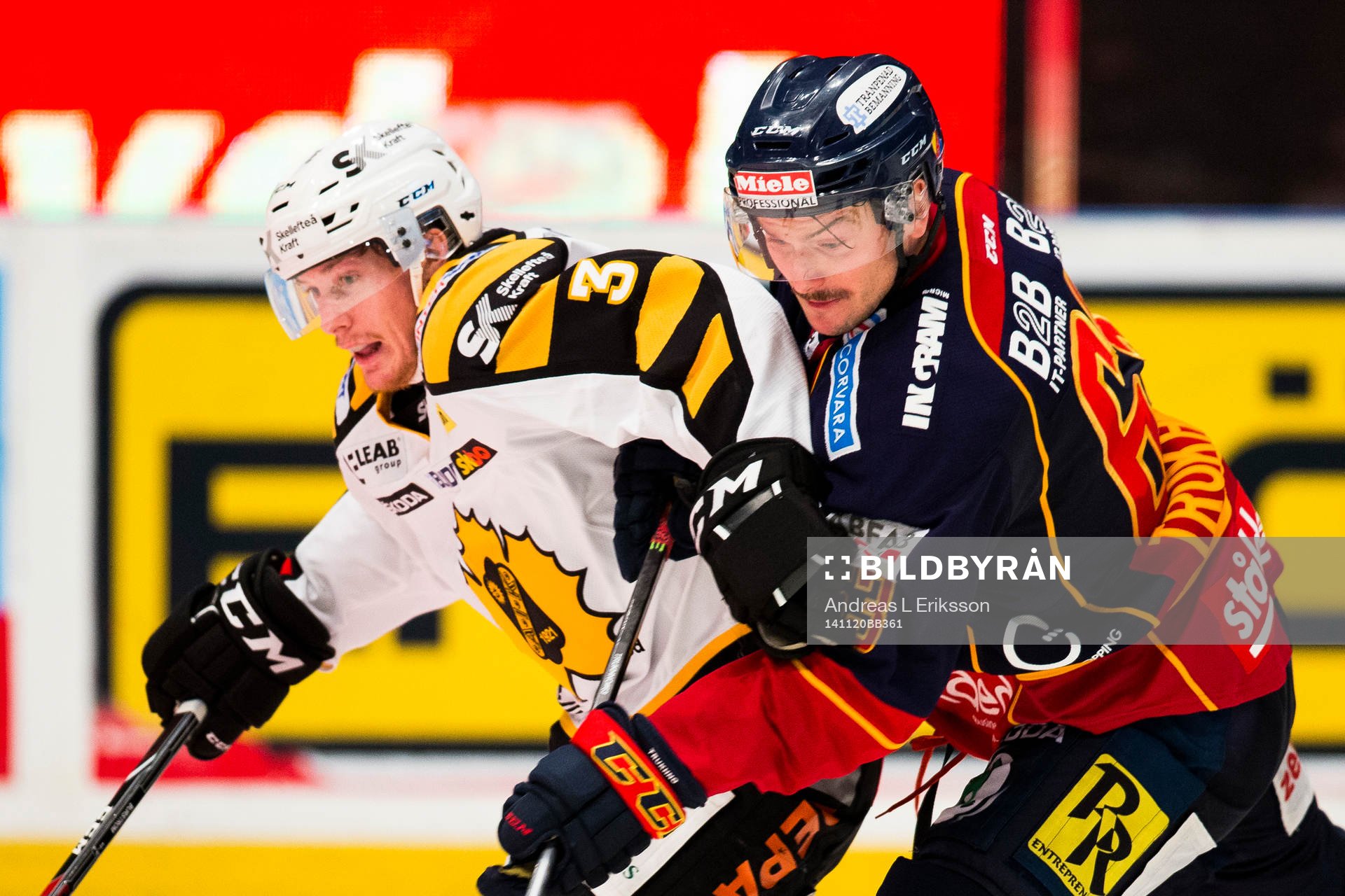 Skellefteås Niclas Burström och Djurgårdens Vjatjeslav