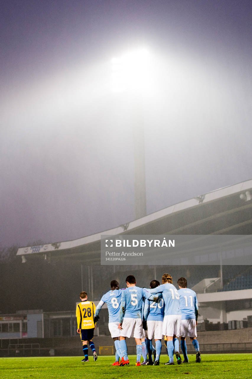 Malmö FFs spelare jublar på Malmö Stadion
