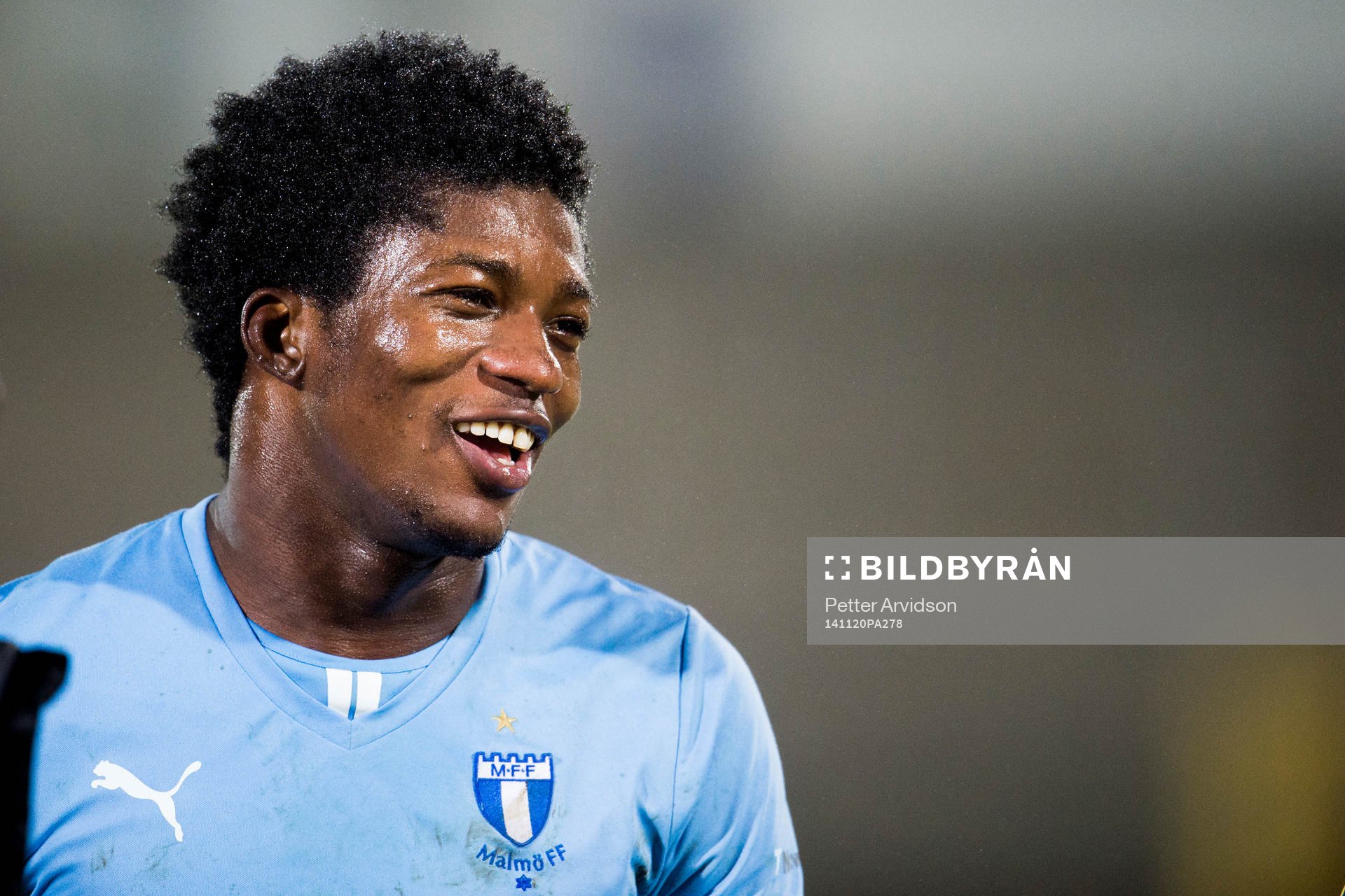 Malmö FFs Benjamin Fadi under träningsmatchen mellan Malmö FF och HJK Helsingfors den 20 november 2014 i Malmö.