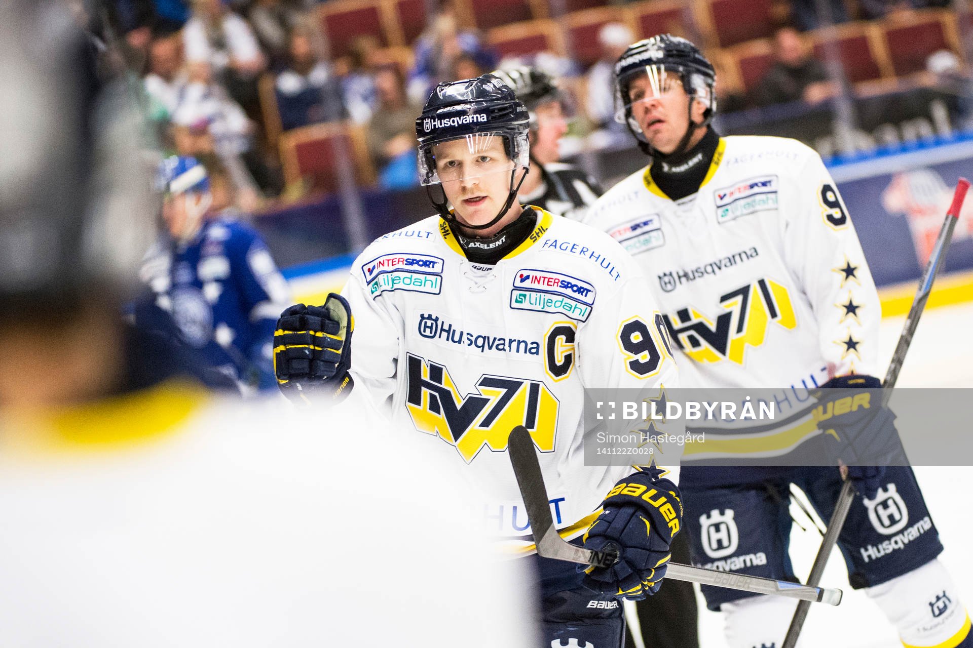 HV71s Ted Brithén jublar