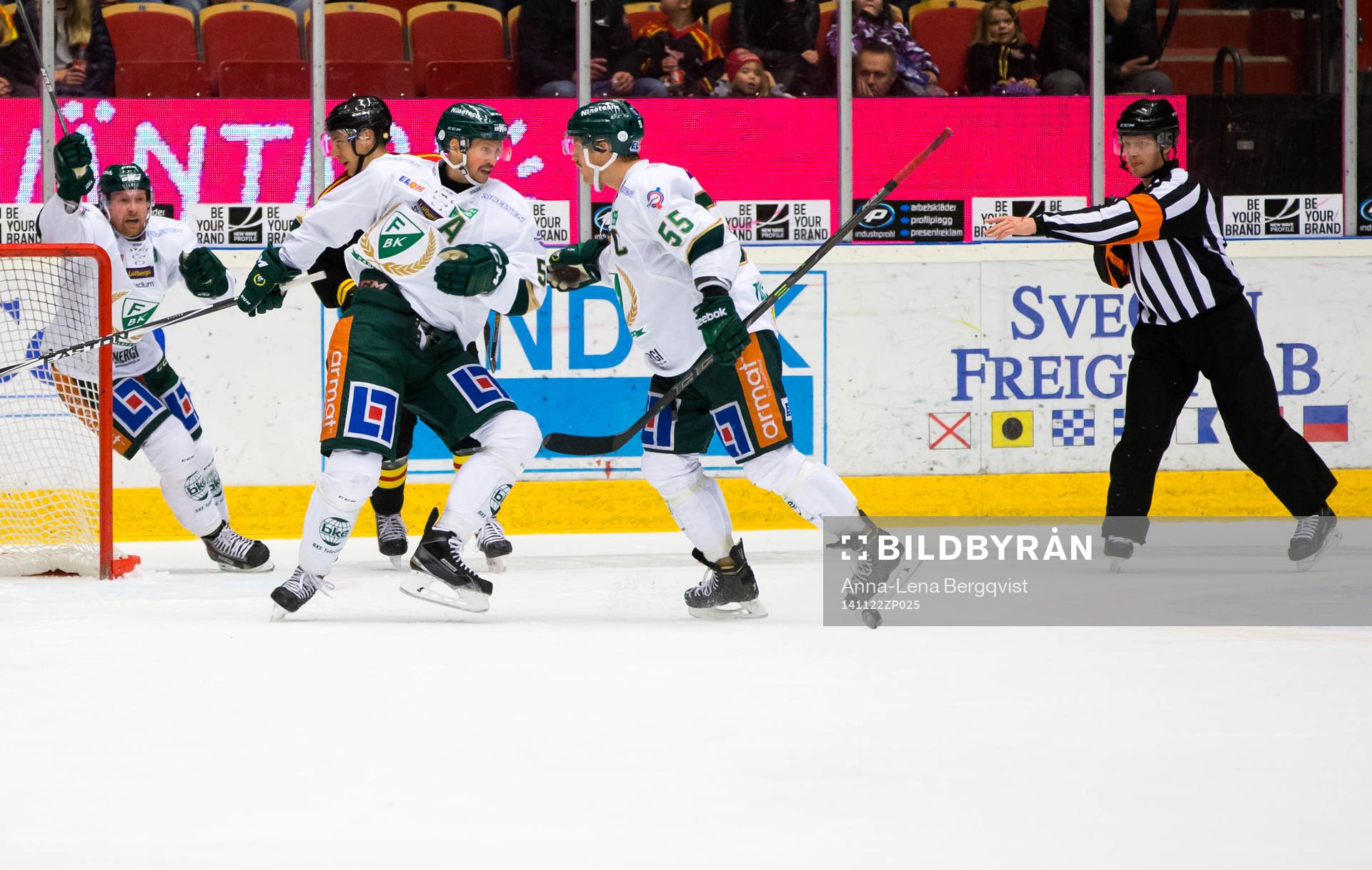 Färjestads Ole-Kristian Tollefsen jublar