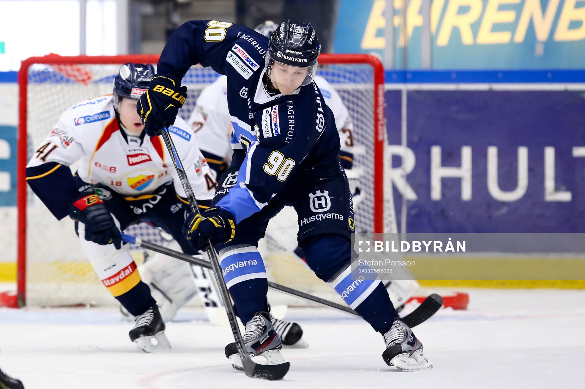 s Ted Brithén med pucken