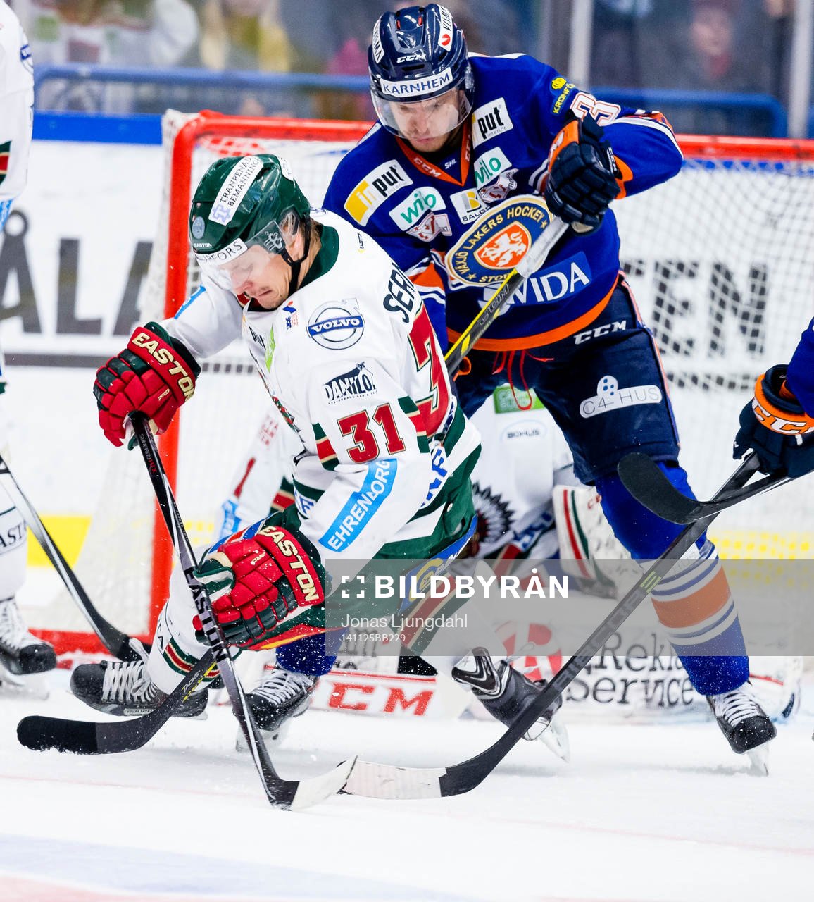Frölundas Nicklas Lasu faller