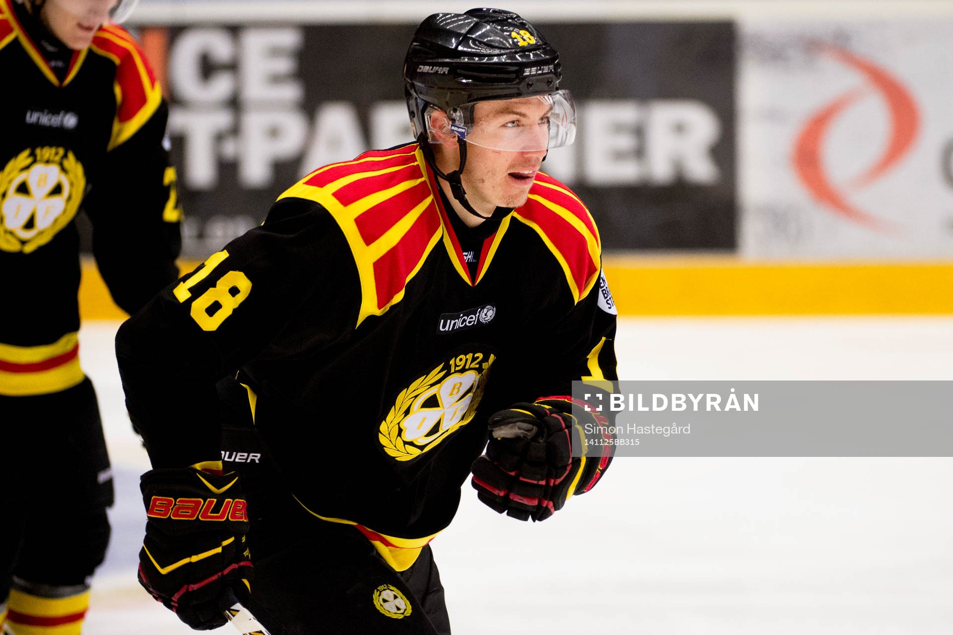 Brynäs Anton Rödin jublar