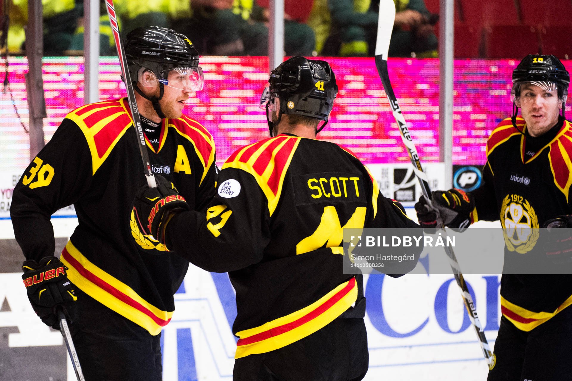 Brynäs Jonas Nordquist jublar