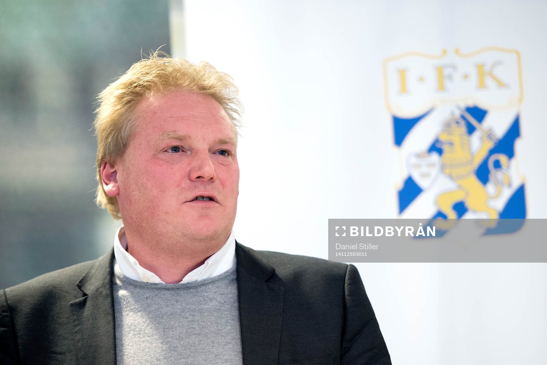 Jörgen Lennartsson presenteras som ny tränare under en presskonferens med IFK Göteborg den 25 april 2014 i Göteborg.