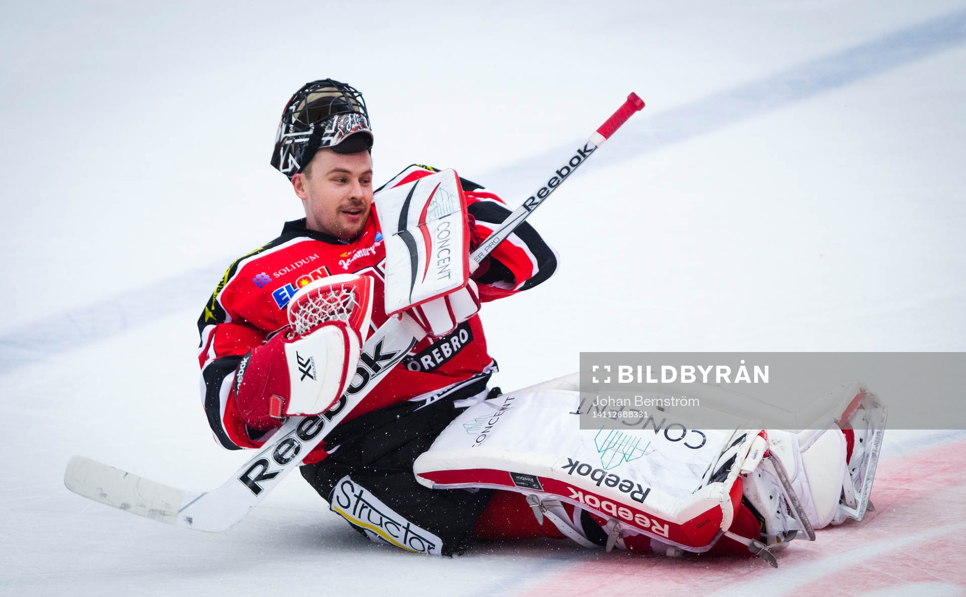 Örebros målvakt Julius Hudacek höll nollan och spexar