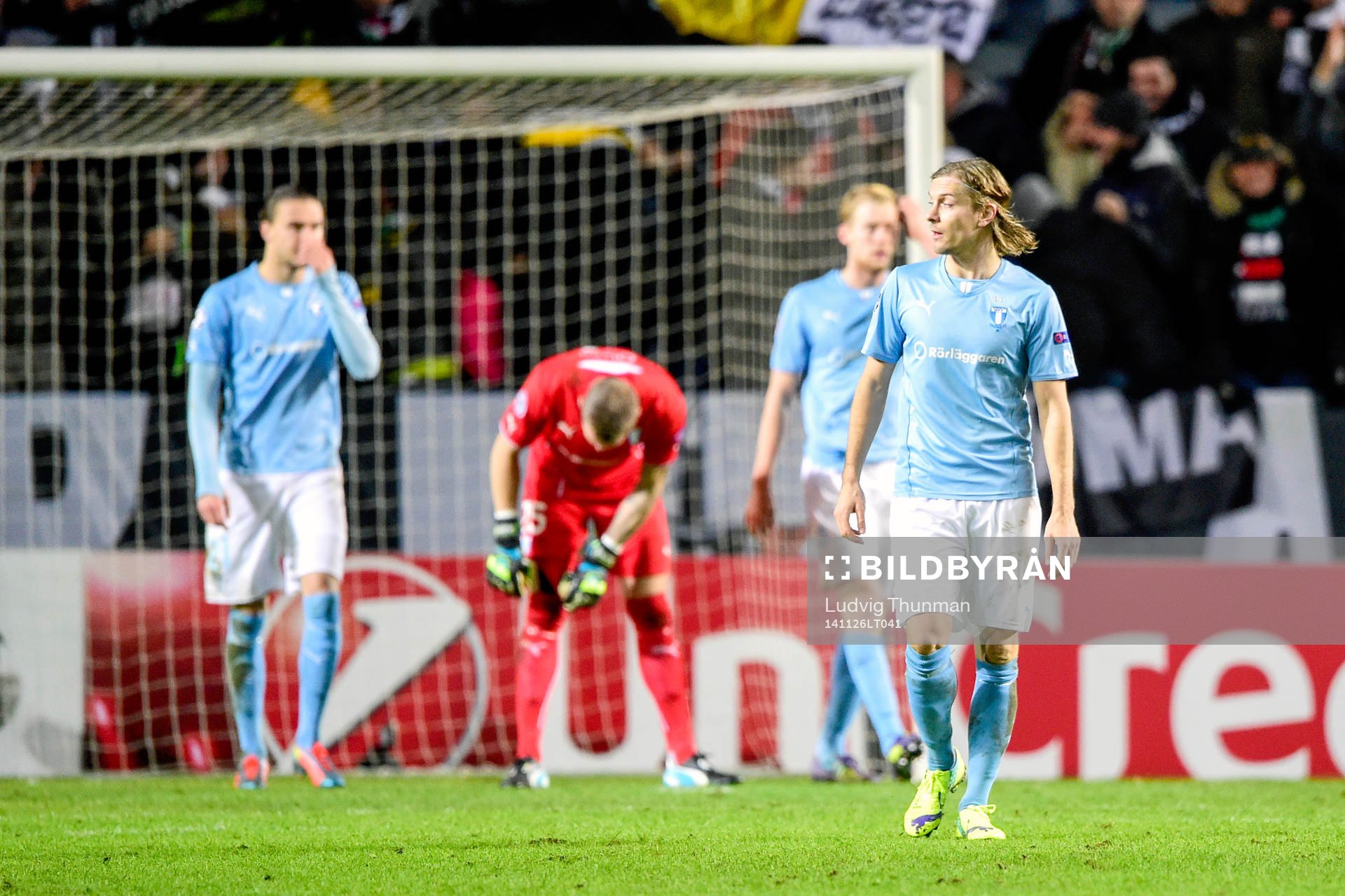 Filip Helander, målvakt Robin Olsen och Markus Halsti