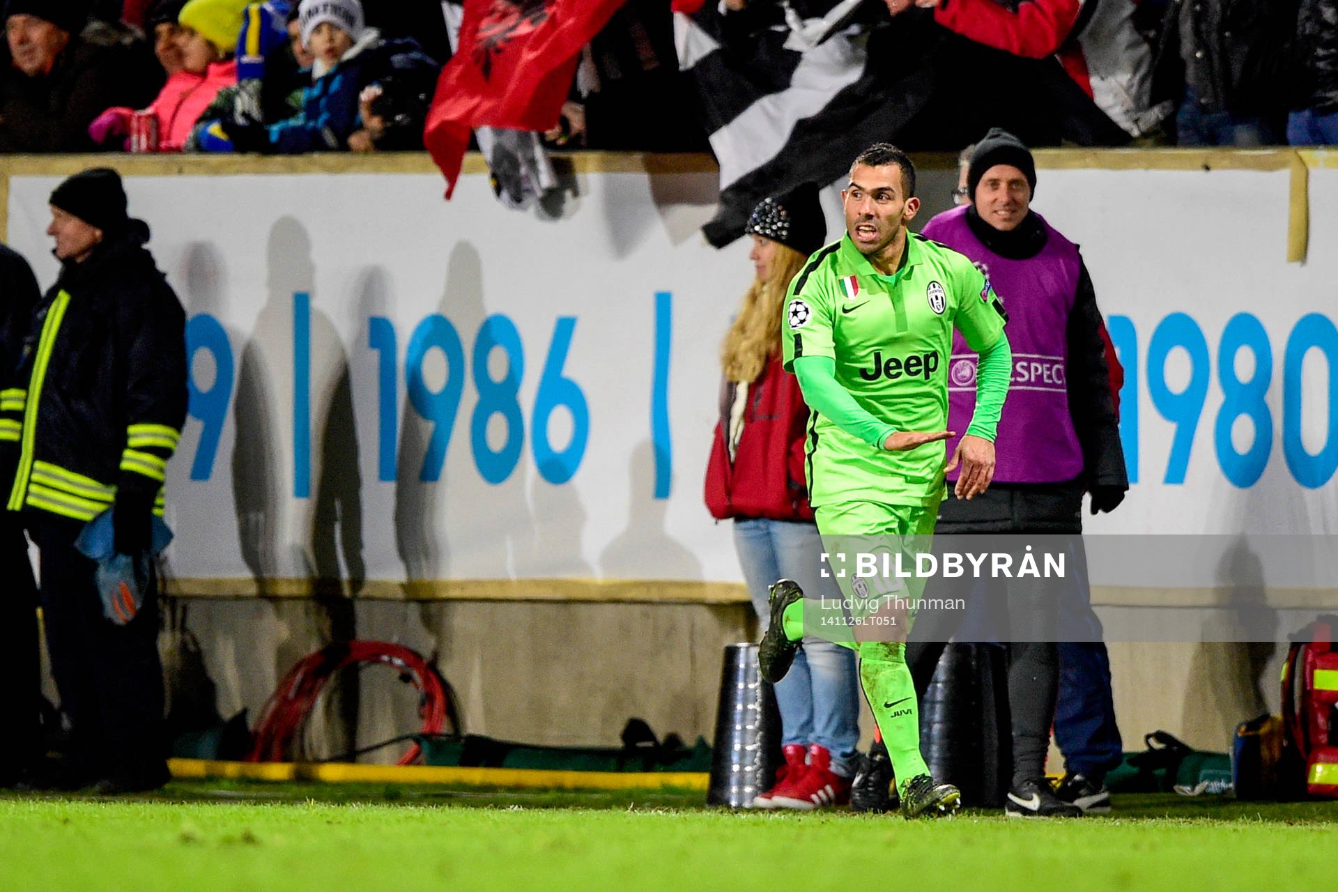 Juventus Carlos Tevez jublar