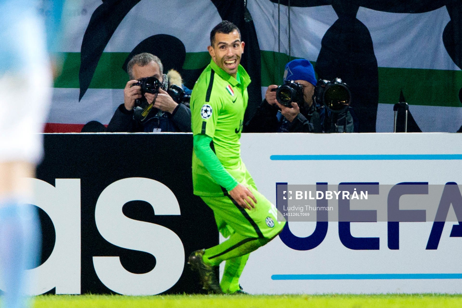 Juventus Carlos Tevez jublar