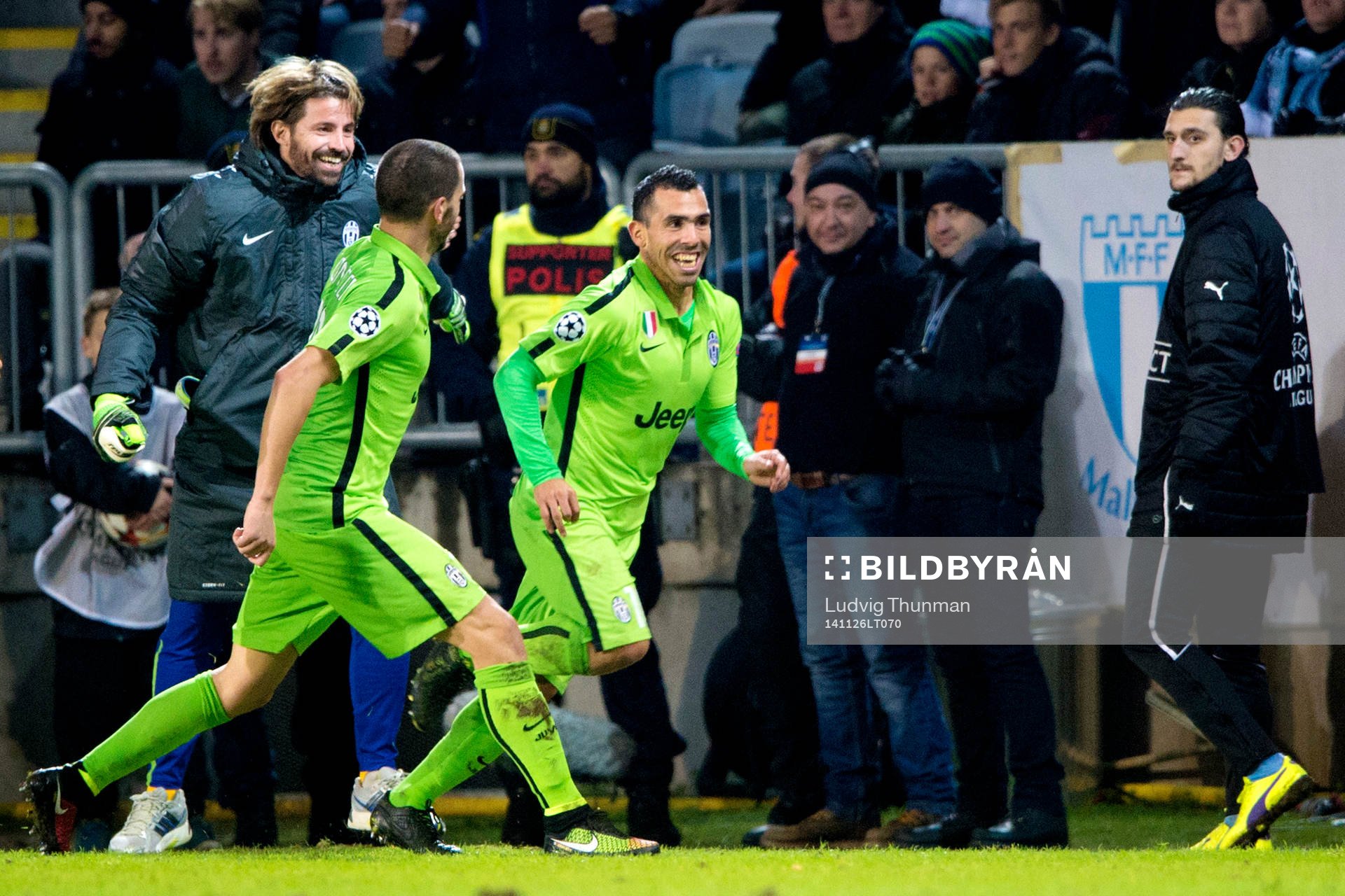 Juventus Carlos Tevez jublar