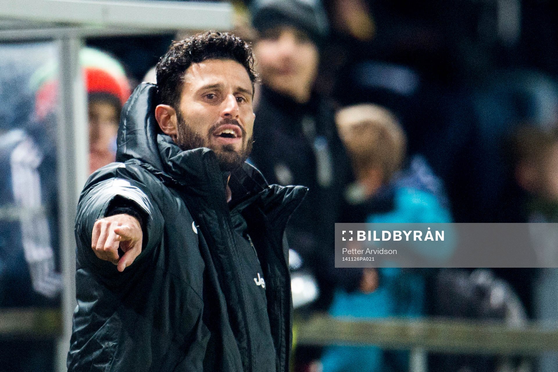 Juventus tränare Fabio Grosso under fotbollsmatchen i UEFA Youth League mellan Malmö FF och Juventus den 26 november 2014 i Malmö.