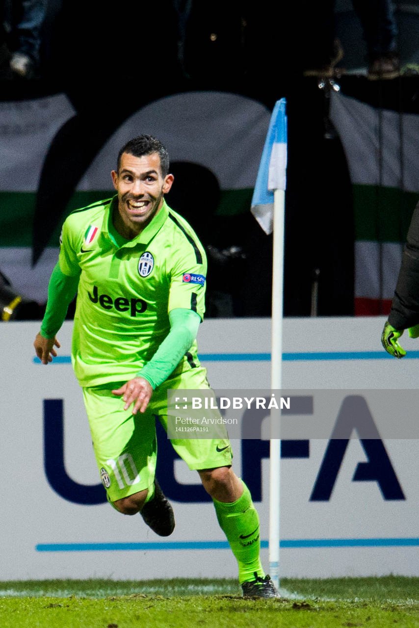 Juventus Carlos Tevez jublar