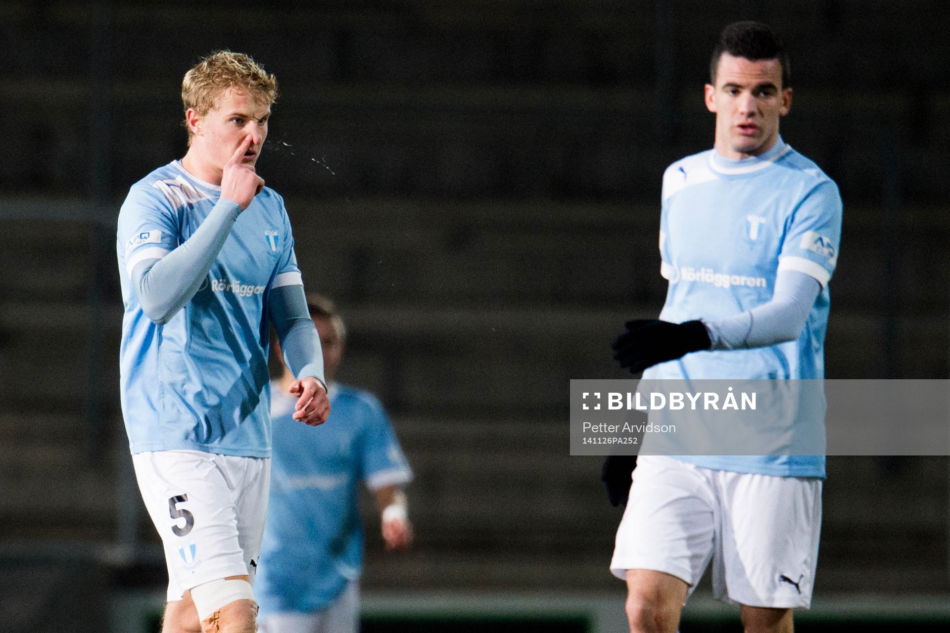 Malmö FFs Franz Brorsson och Granit Stagova deppar