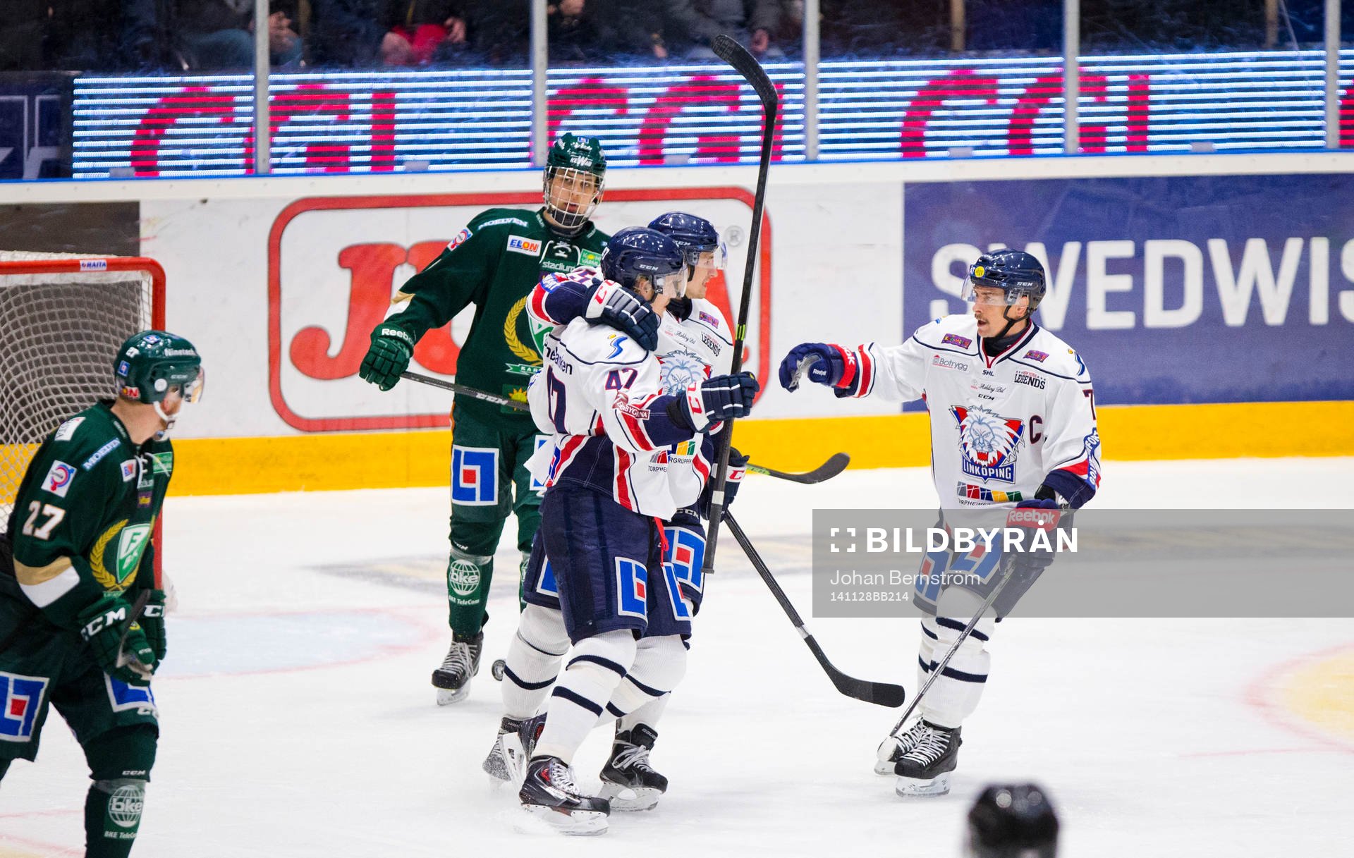 Linköpings Magnus Johansson gör 3-4 på Färjestads