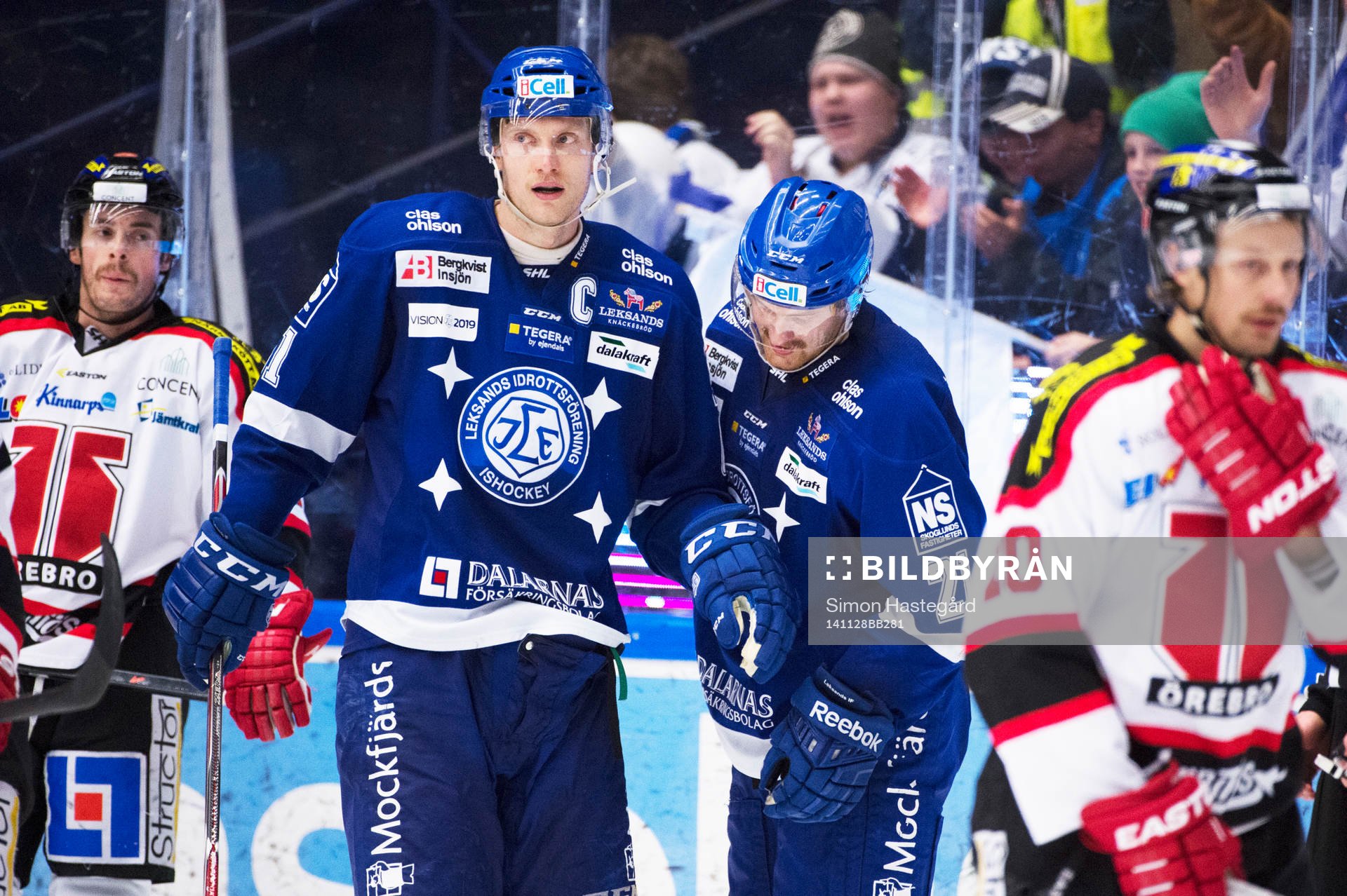 Leksands Johan Ryno och Mattias Ritola jublar