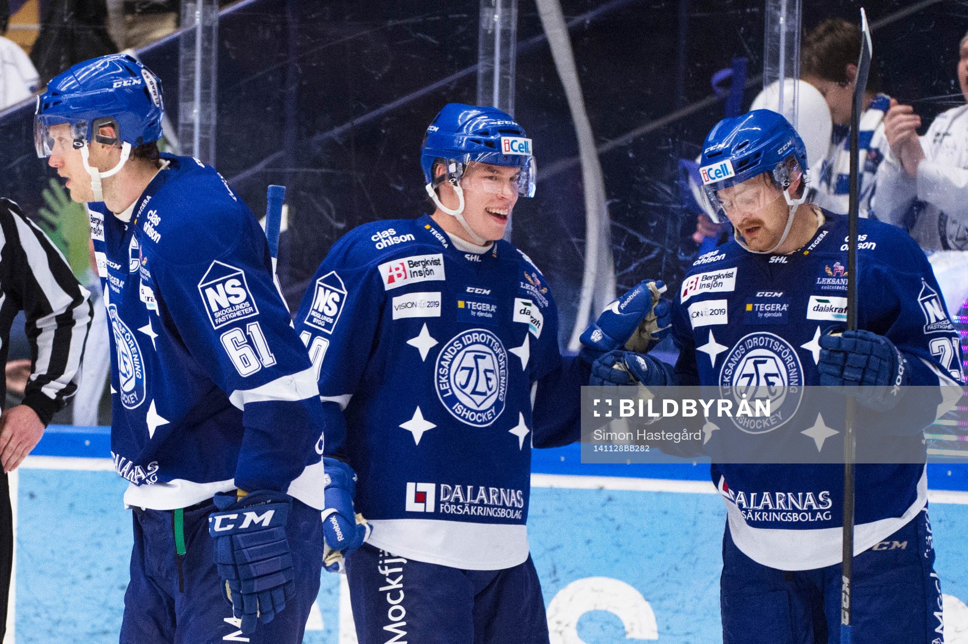 Leksands Johan Ryno, Tomi Sallinen och Mattias Ritola jublar