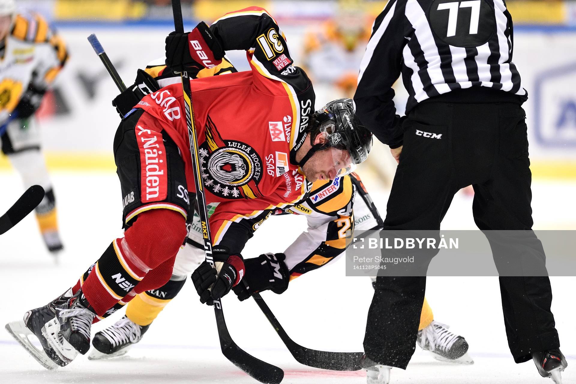 Luleås Jonathan Granström vid en teckning