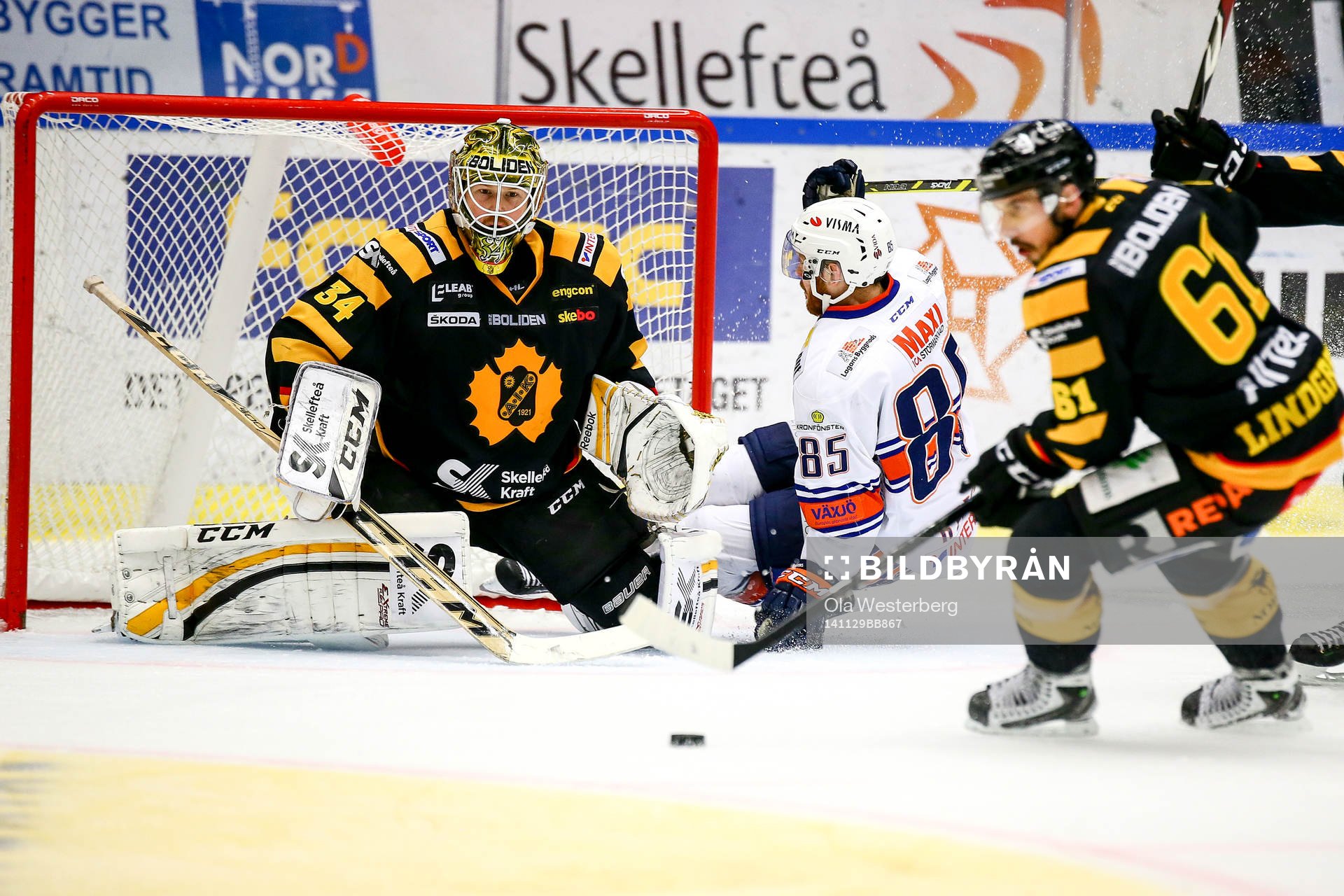 Skellefteås målvakt Erik Hanses och Fredrik Lindgren