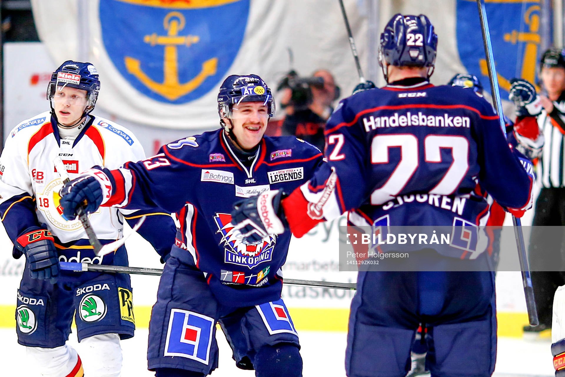 Linköpings Nichlas Hardt och Mattias Sjögren jublar